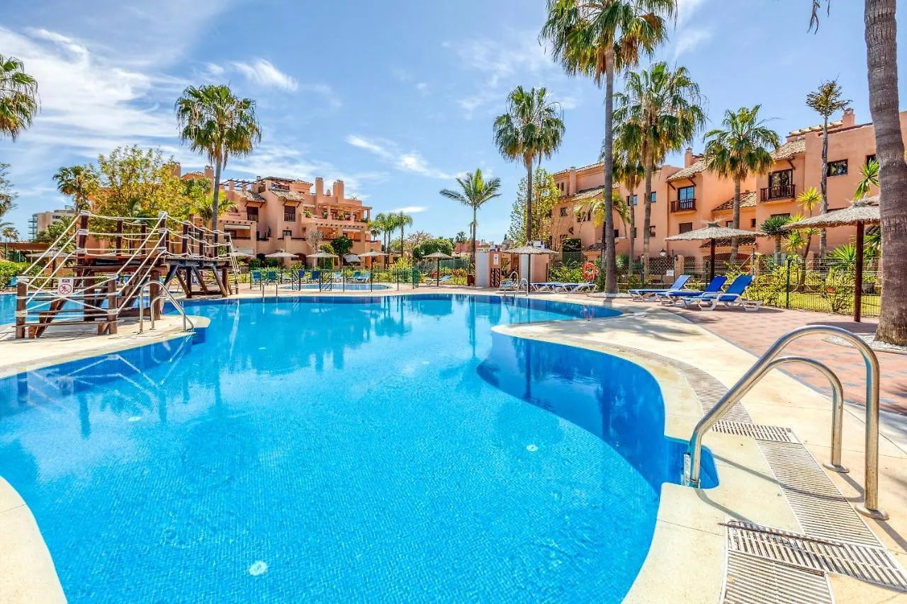 Deluxe Relax Apartment With Pool Estepona