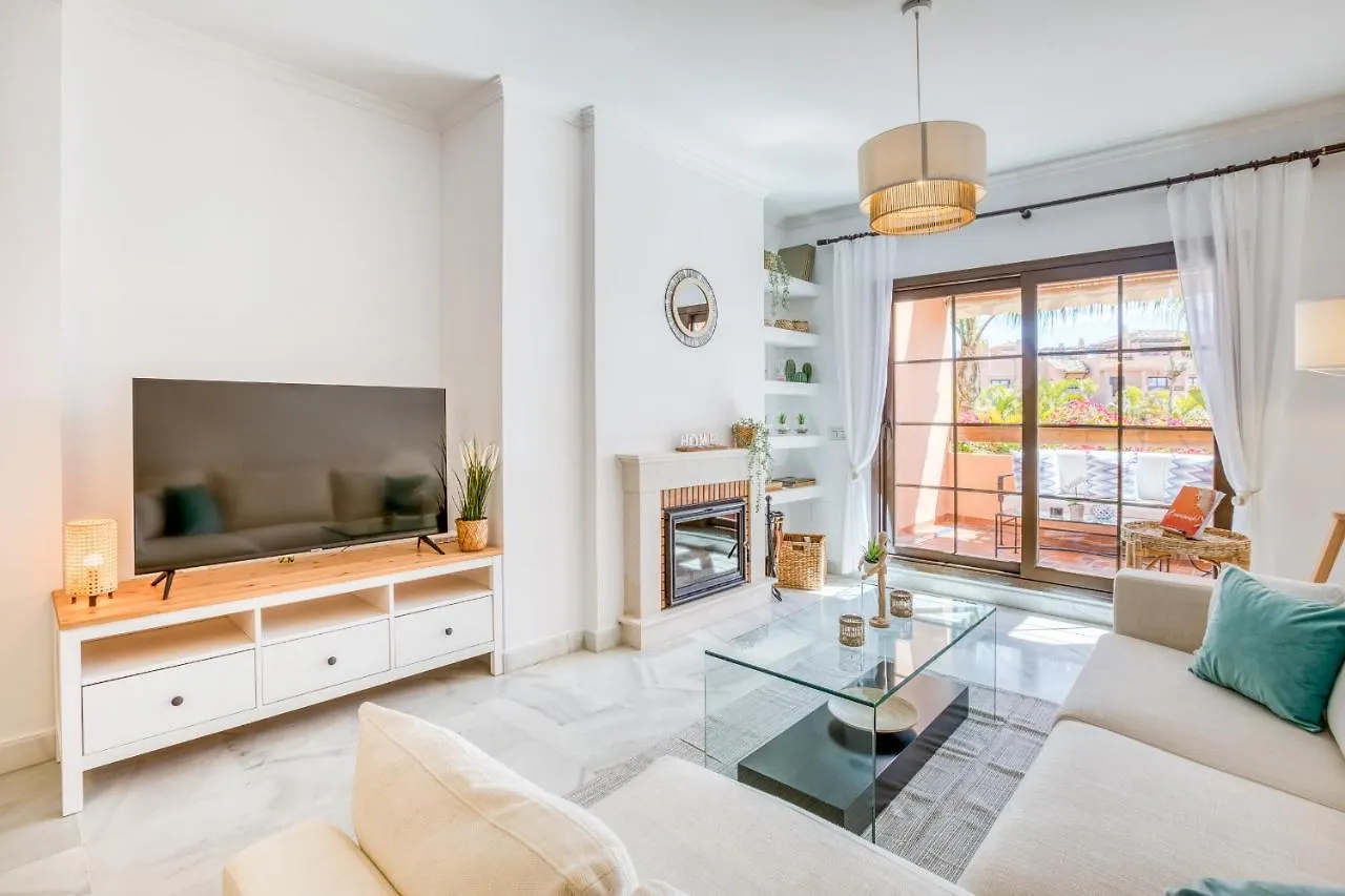 Deluxe Relax Apartment With Pool Estepona 0*,