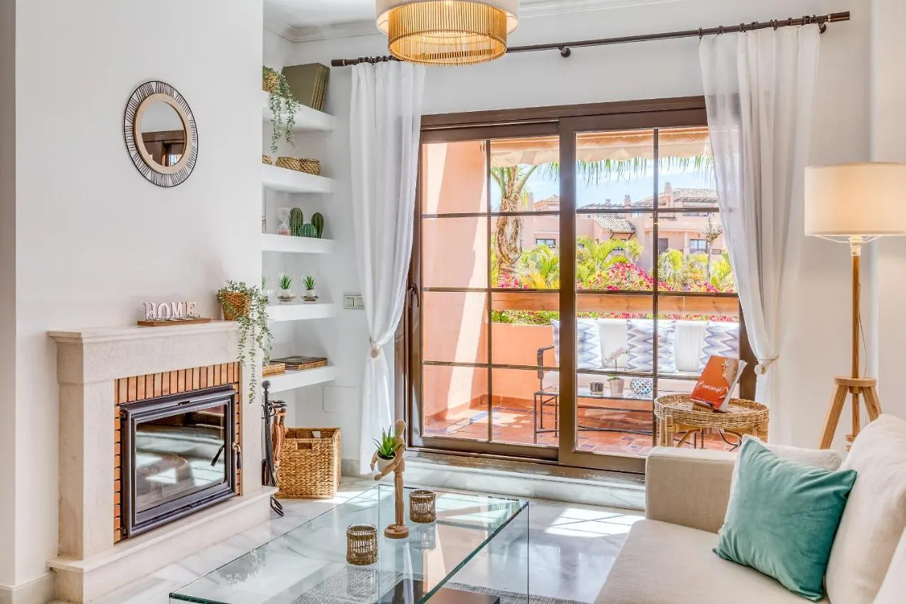 Deluxe Relax Apartment With Pool Estepona 0*,  Spain