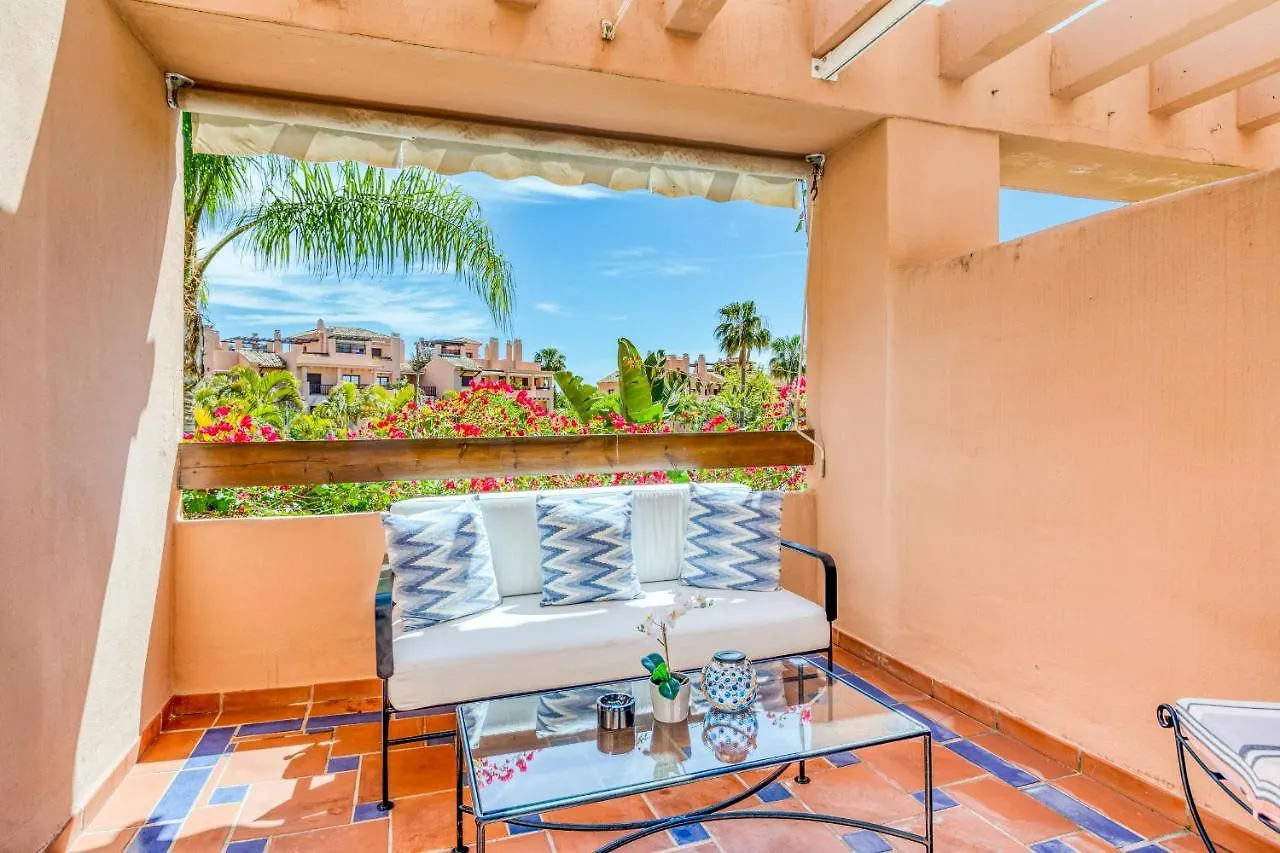 Deluxe Relax Apartment With Pool Estepona