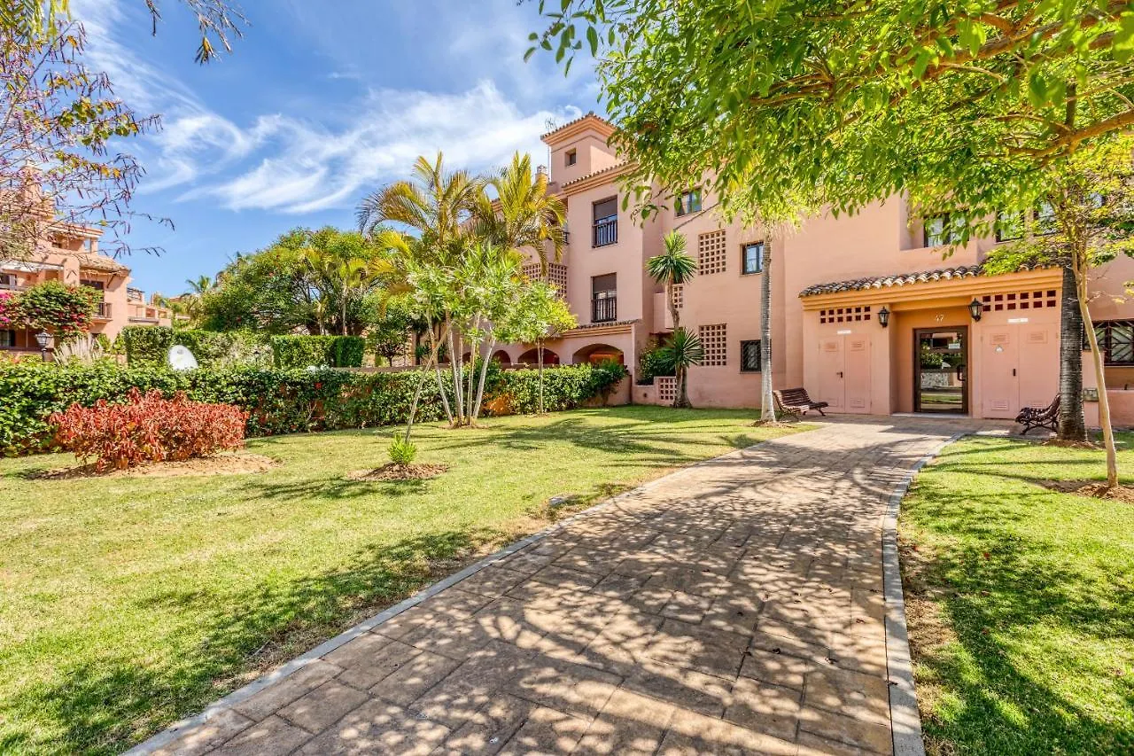 Deluxe Relax Apartment With Pool Estepona